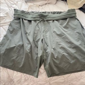 Lululemon men’s athletic shorts